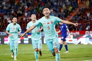 克里夫巴斯6-0马里乌波尔提前夺冠 中国女足门将朱梦迪替补出场